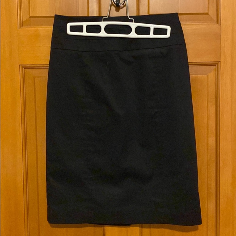 NEW w/ Tags - Black H&M Pencil Skirt
